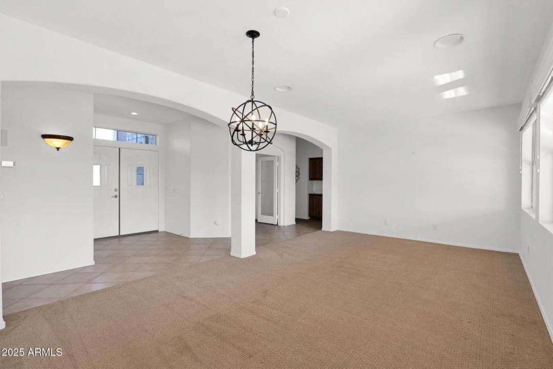 Real Estate Picture 19