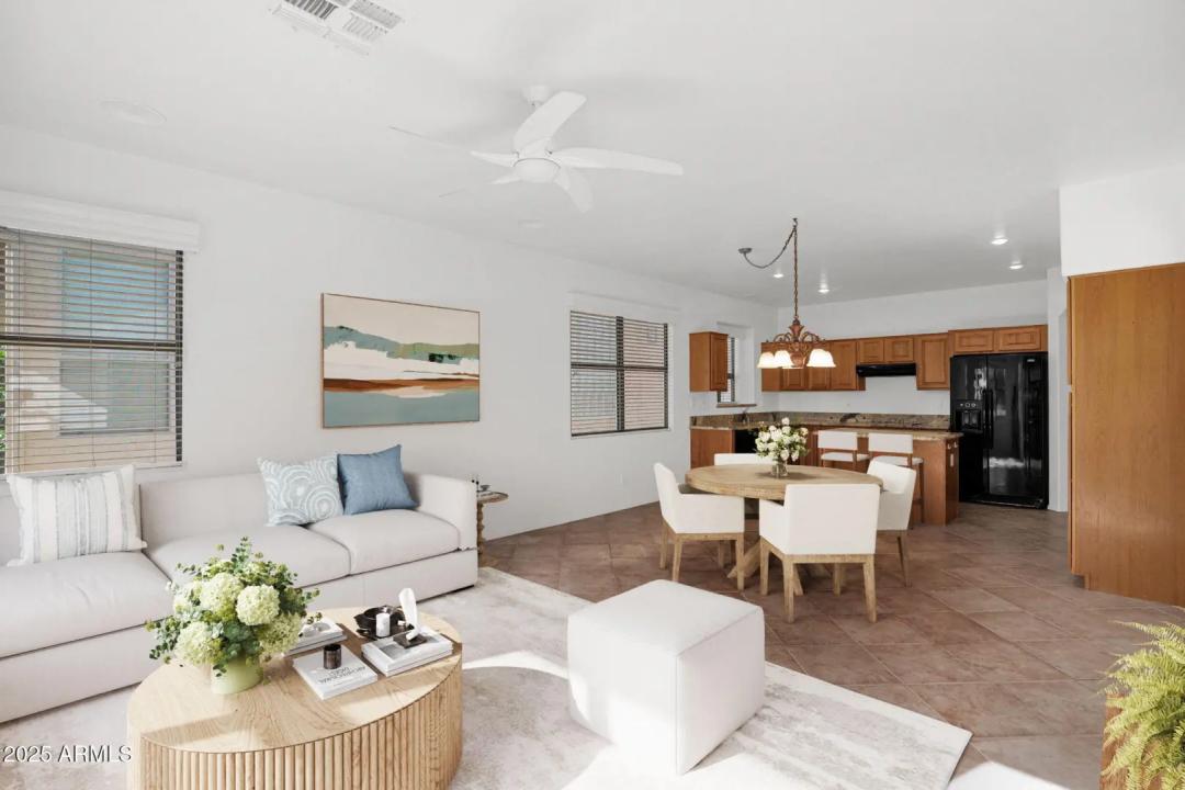 Real Estate Picture 10