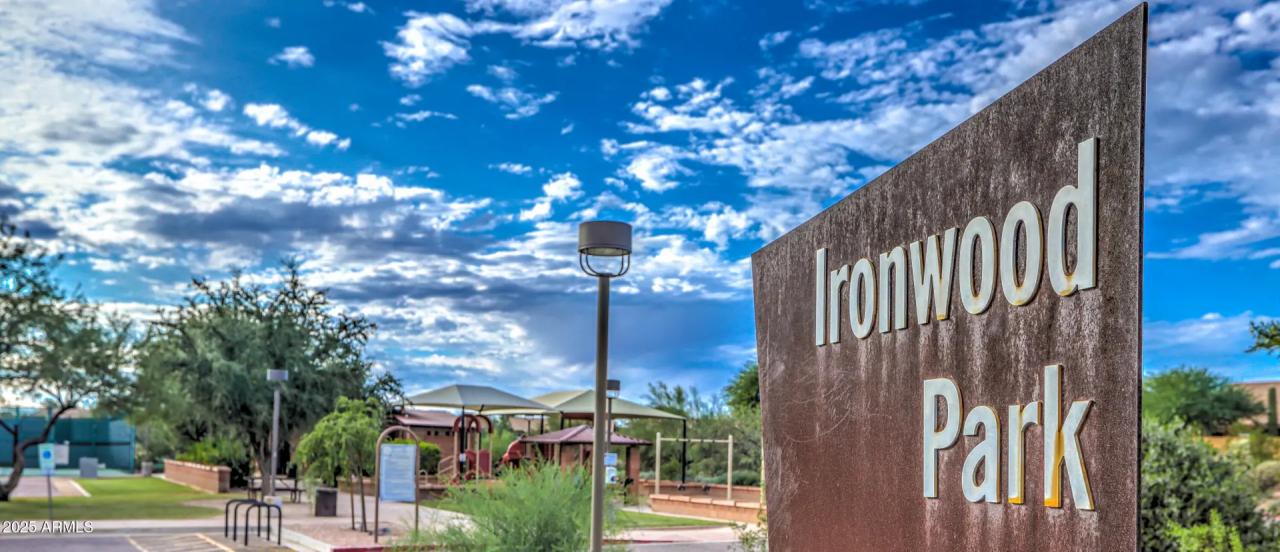 Real Estate Picture 38