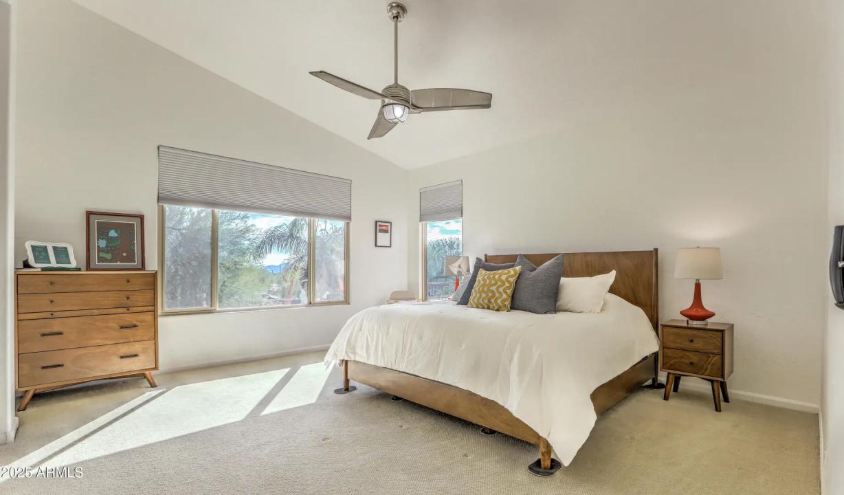 Real Estate Picture 19