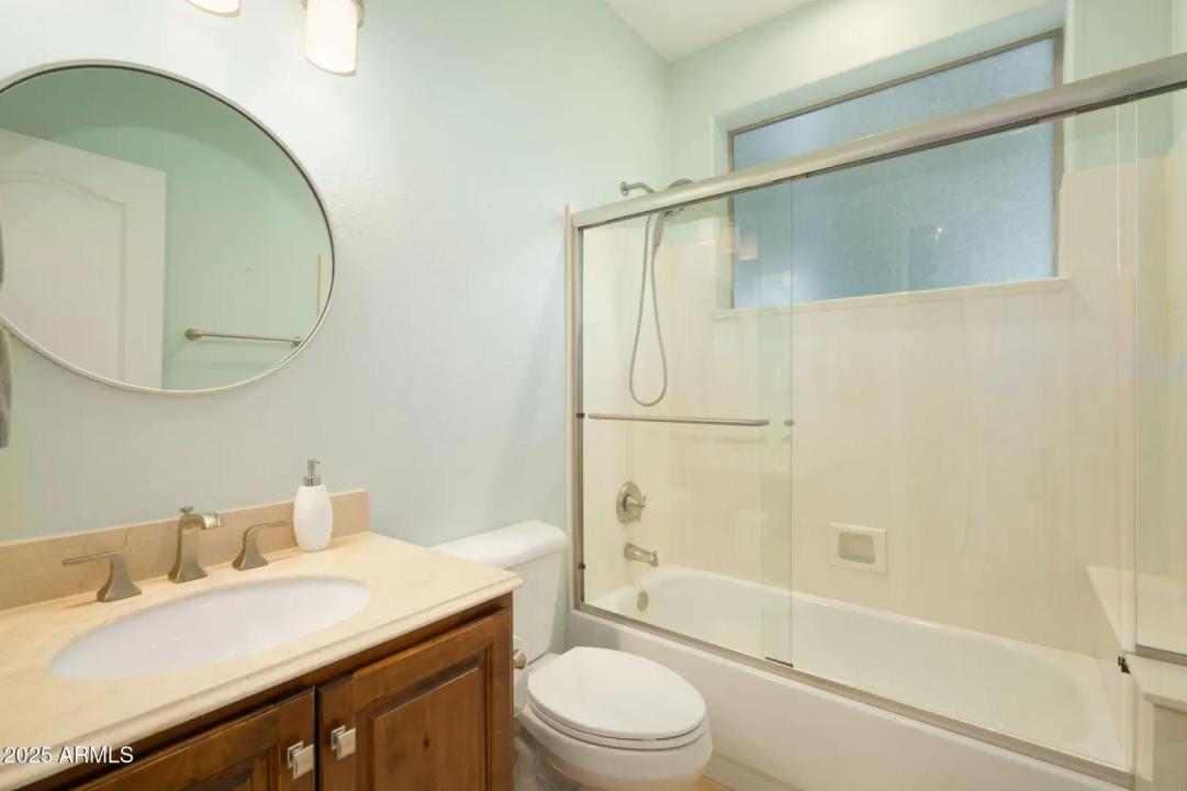 Real Estate Picture 19