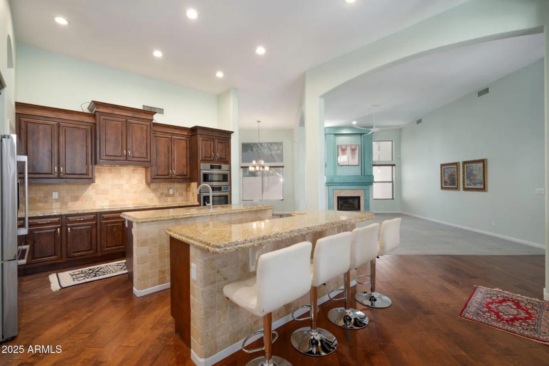 Real Estate Picture 2