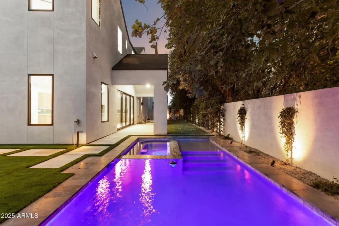 Real Estate Picture 41