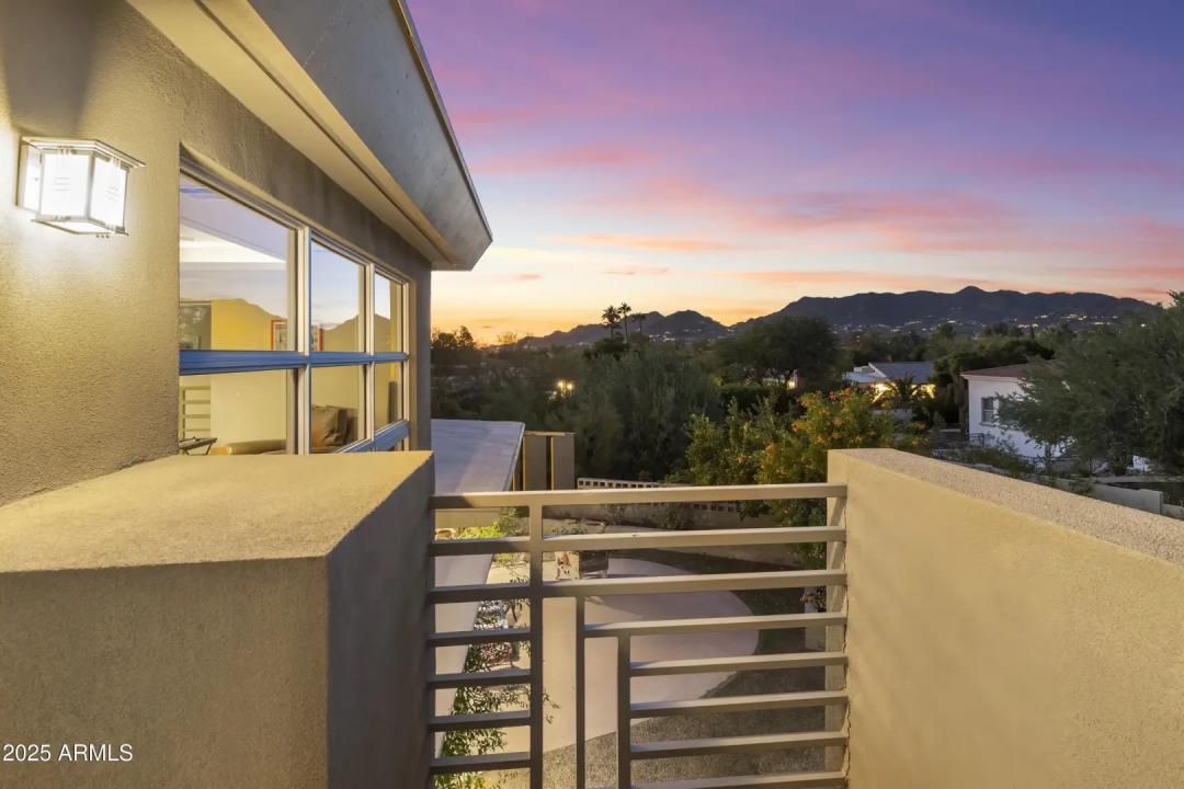 Real Estate Picture 28