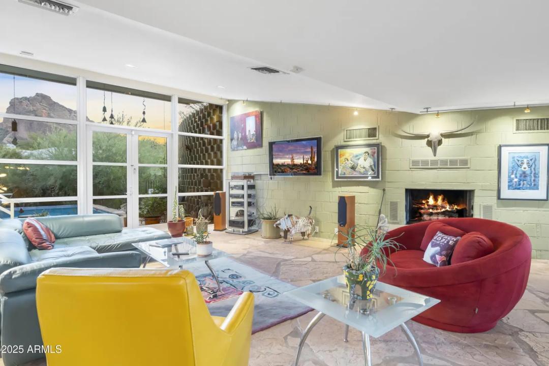 Real Estate Picture 19