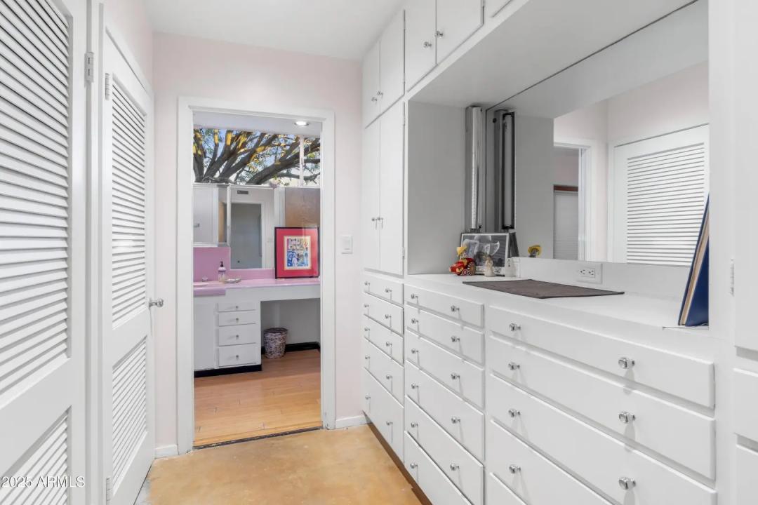 Real Estate Picture 48