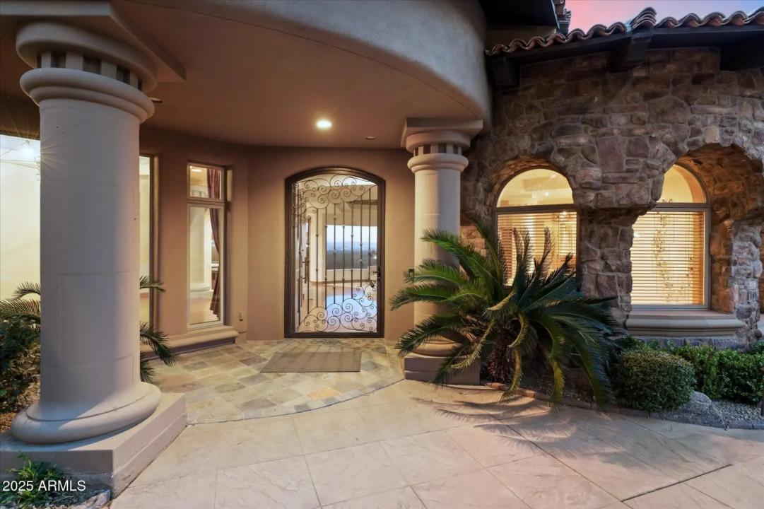 Real Estate Picture 6