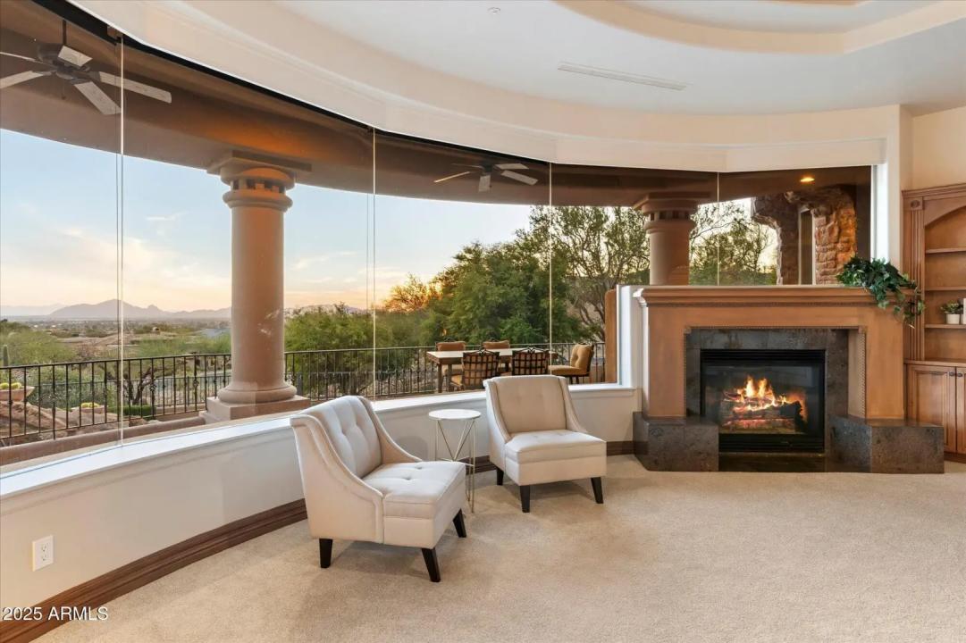 Real Estate Picture 10