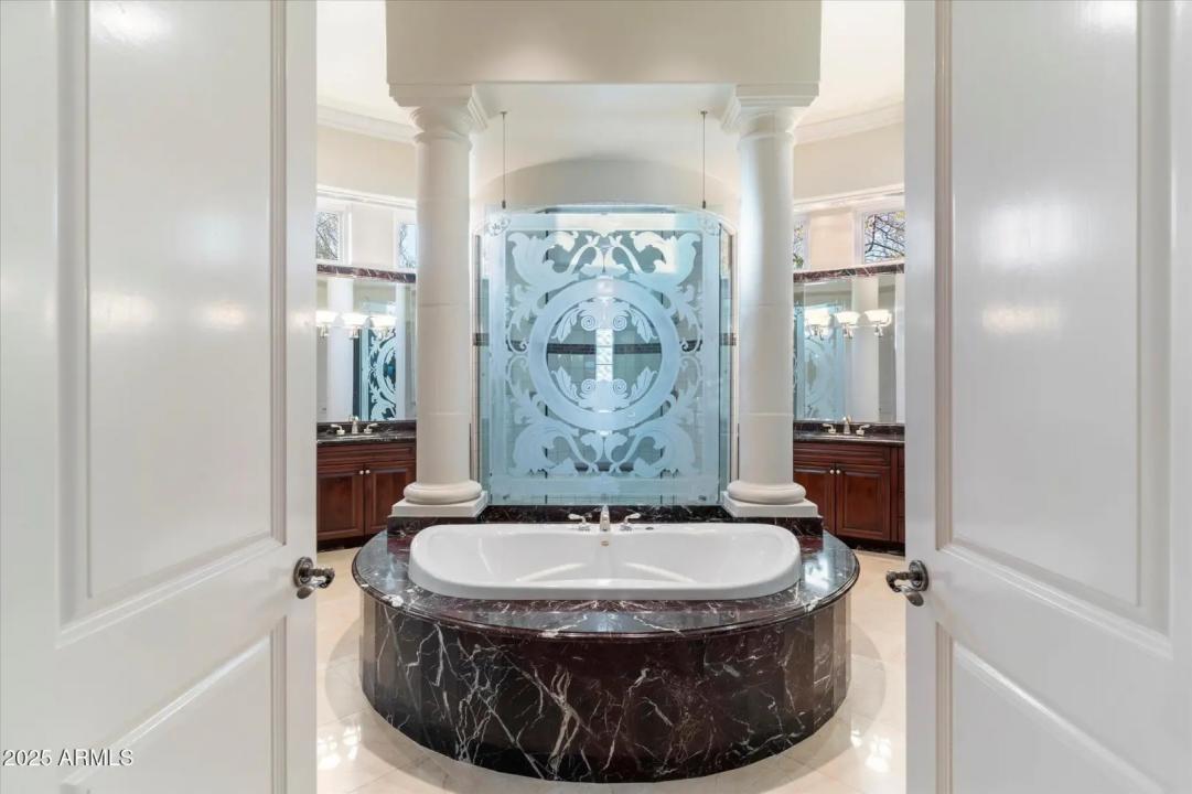 Real Estate Picture 30