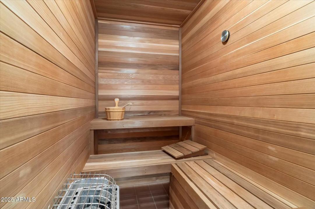 Real Estate Picture 34