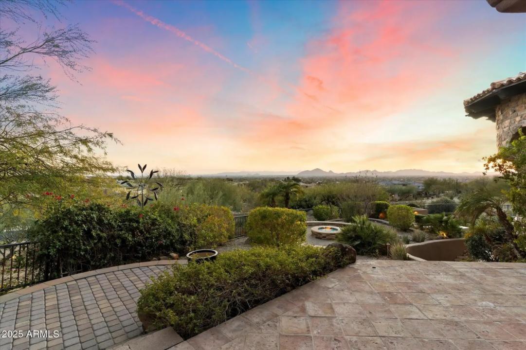 Real Estate Picture 44