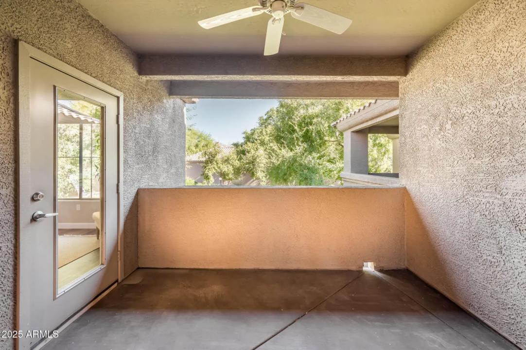 Real Estate Picture 23