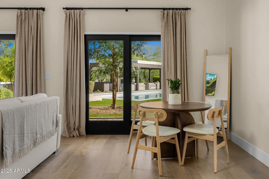 Real Estate Picture 41