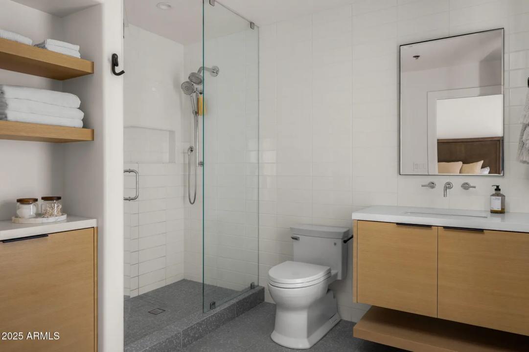 Real Estate Picture 43