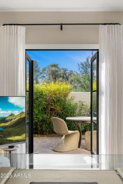 Real Estate Picture 19