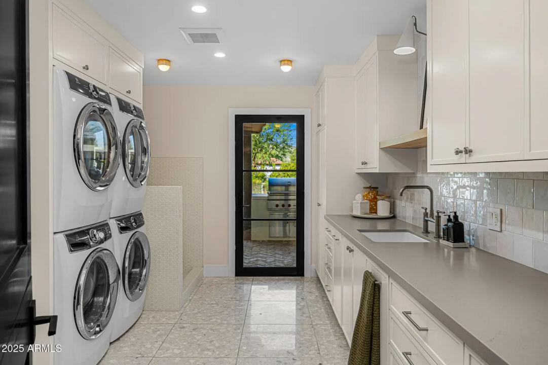 Real Estate Picture 63