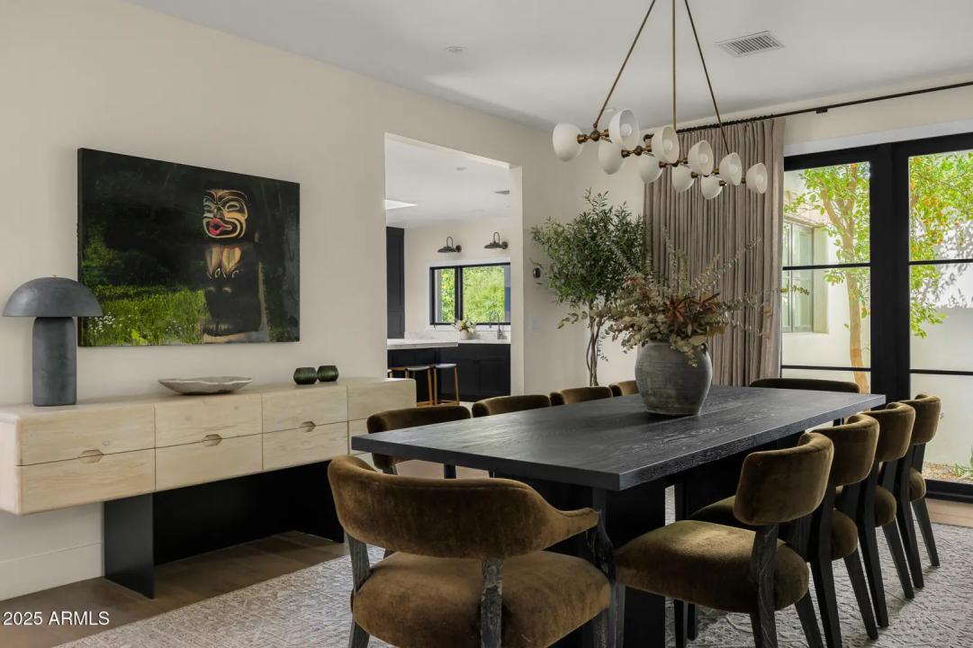 Real Estate Picture 6