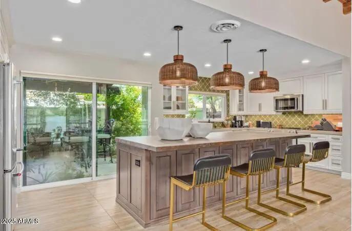 Real Estate Picture 6