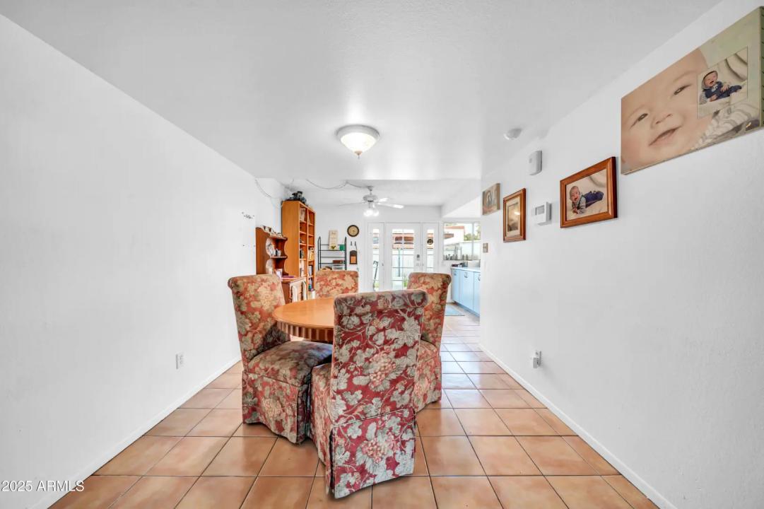 Real Estate Picture 12