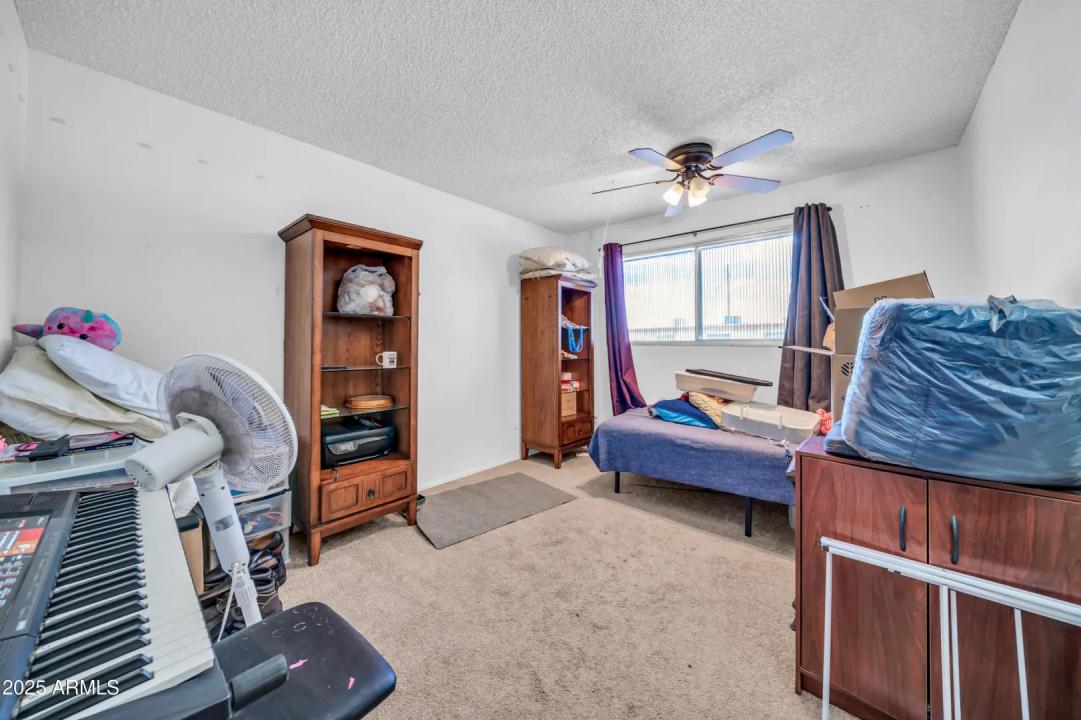 Real Estate Picture 20