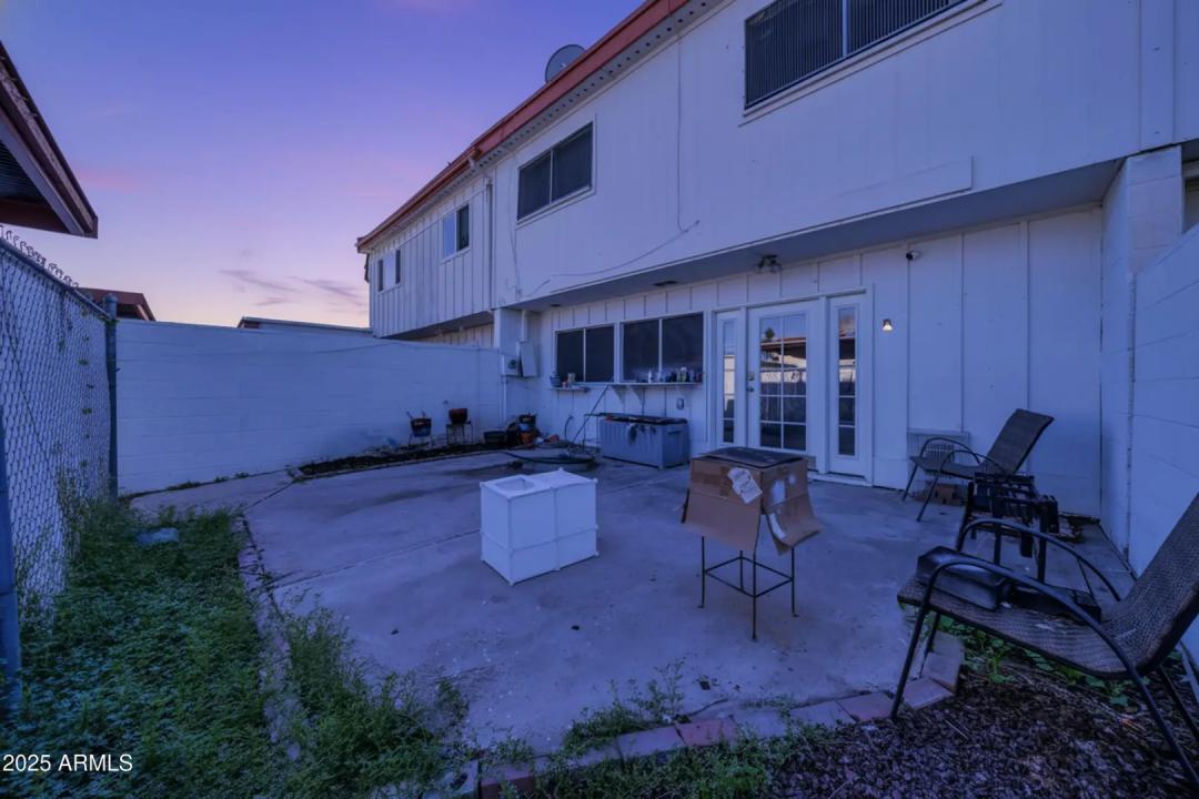 Real Estate Picture 30