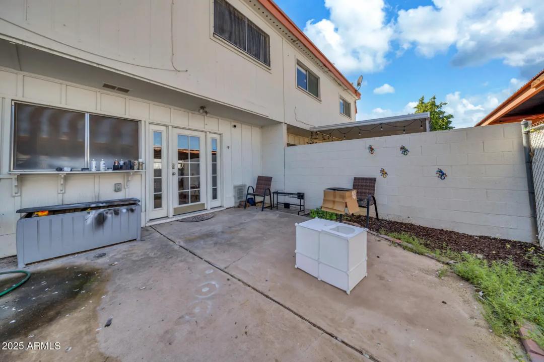 Real Estate Picture 32