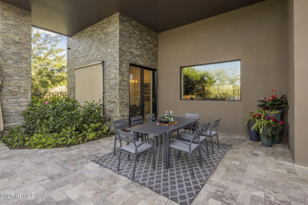 Real Estate Picture 45