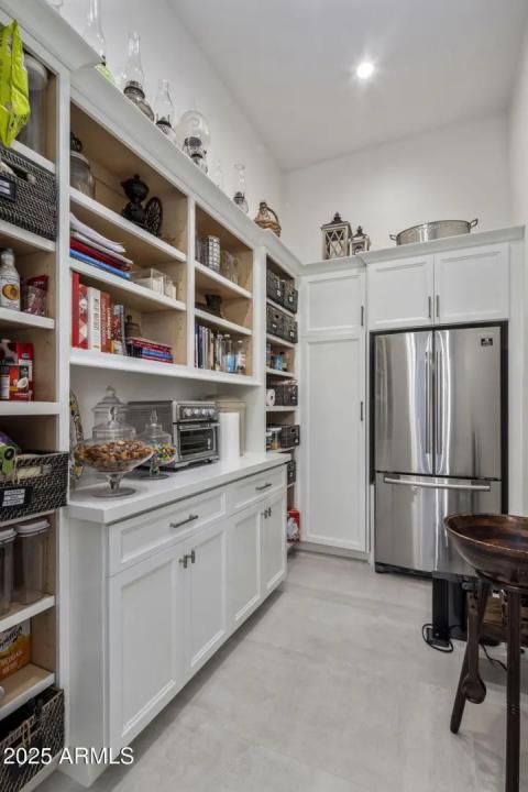 Real Estate Picture 20