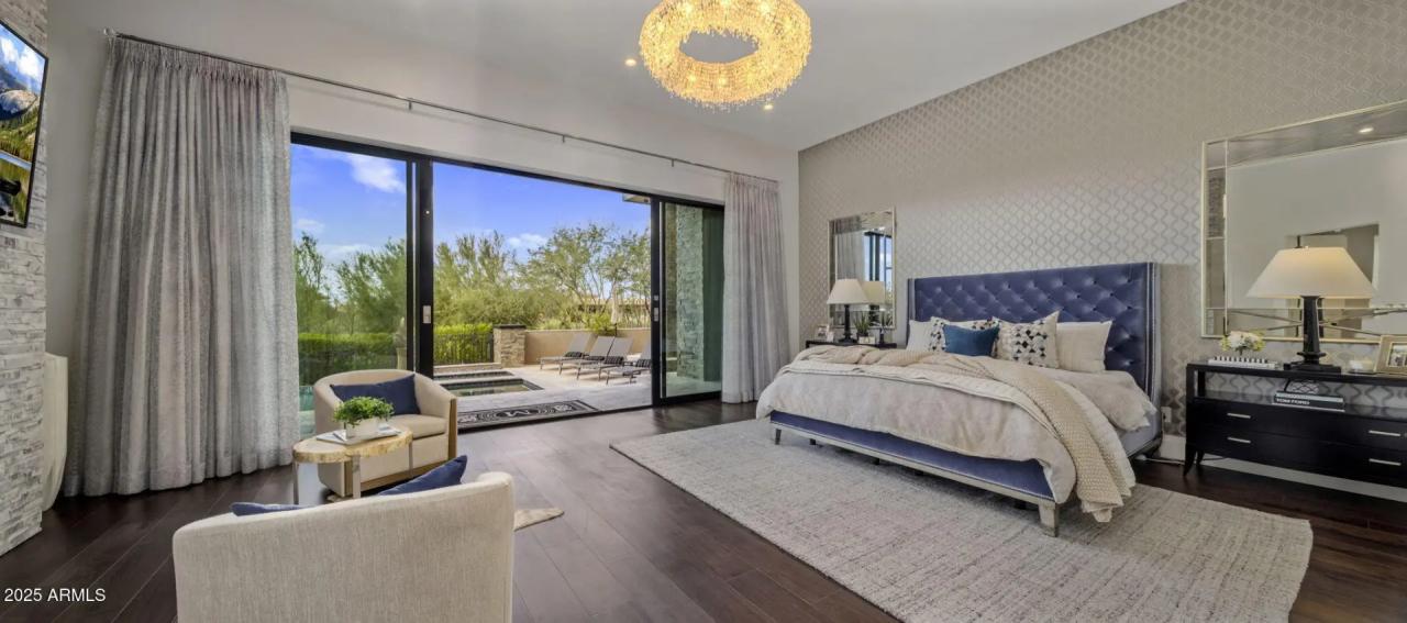 Real Estate Picture 24