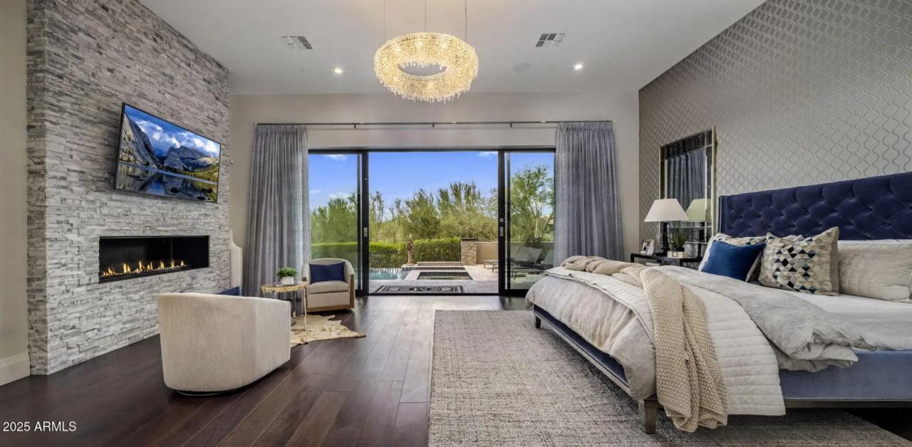 Real Estate Picture 23