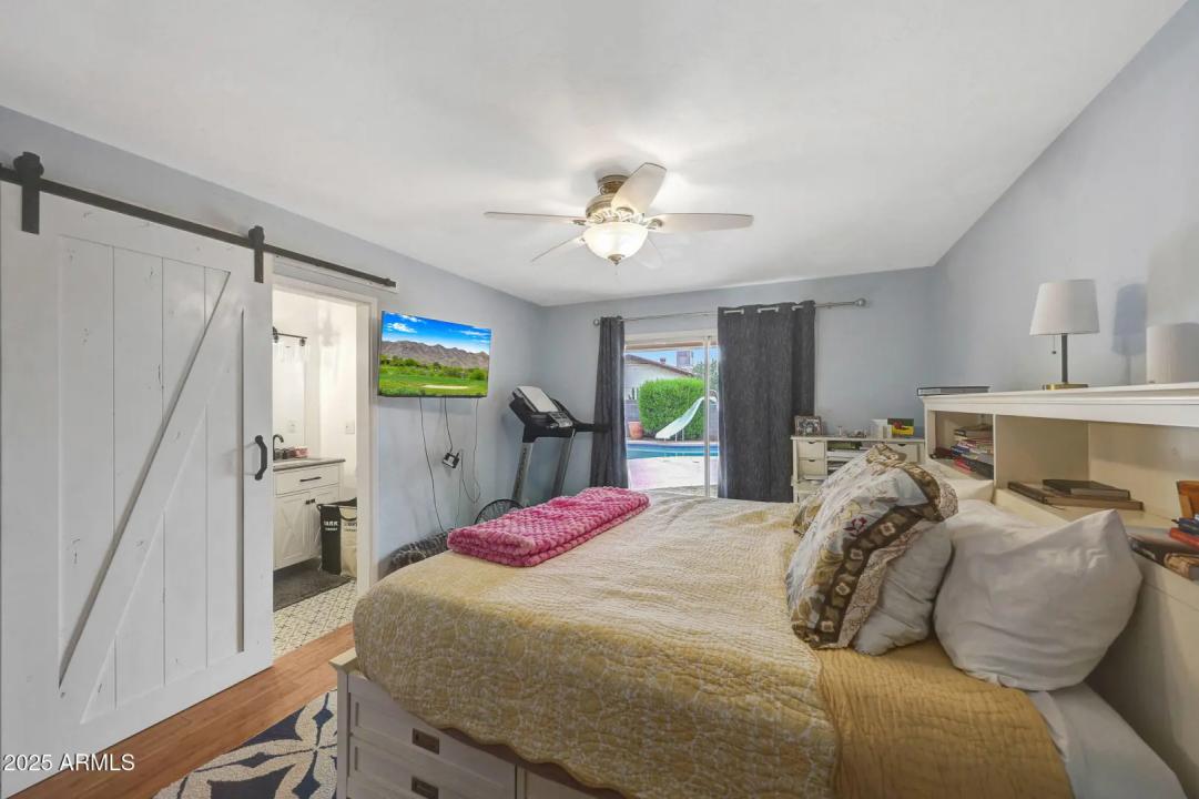 Real Estate Picture 22