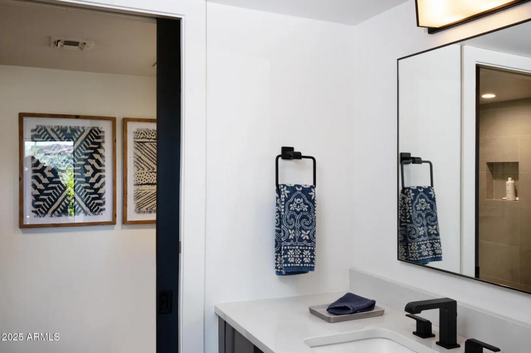 Real Estate Picture 26