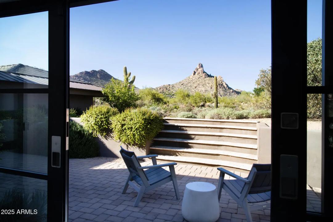 Real Estate Picture 13