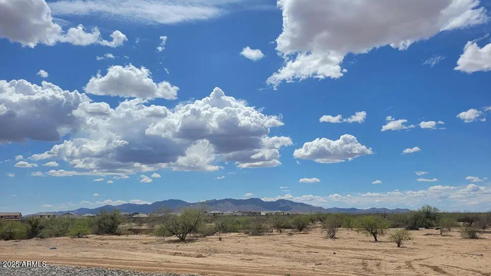 Real Estate Picture 20