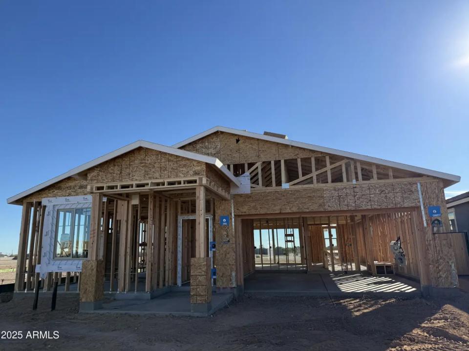 Real Estate Picture 2