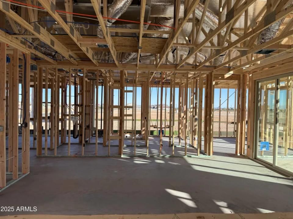 Real Estate Picture 5