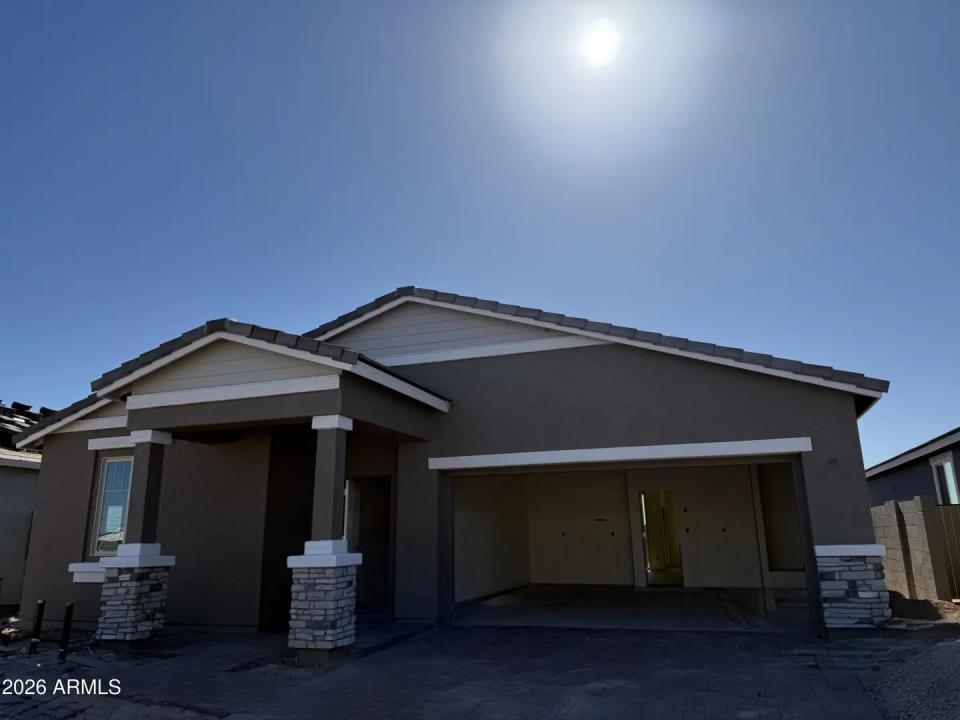 Real Estate Picture 2