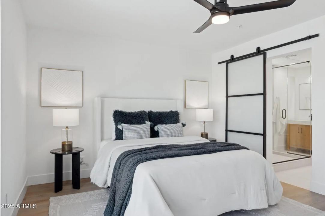 Real Estate Picture 20