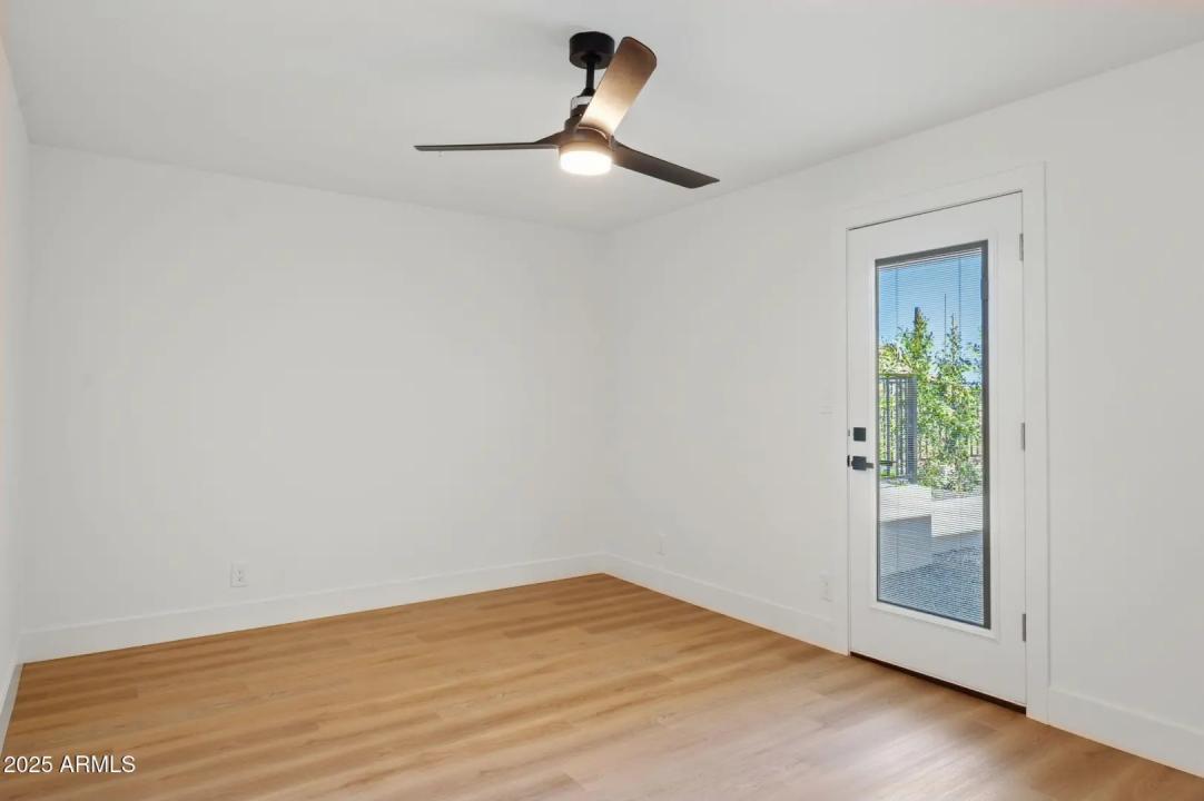 Real Estate Picture 27