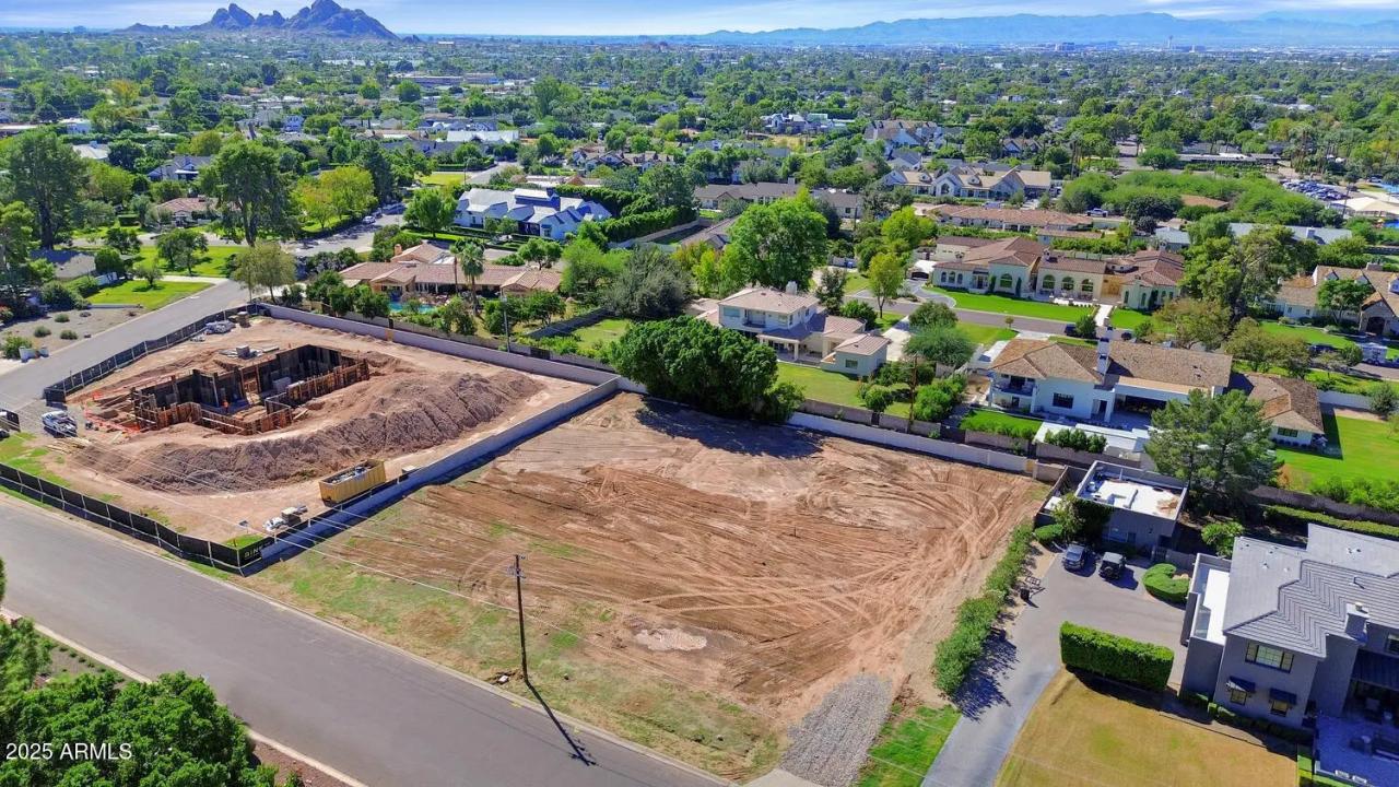 Real Estate Picture 6