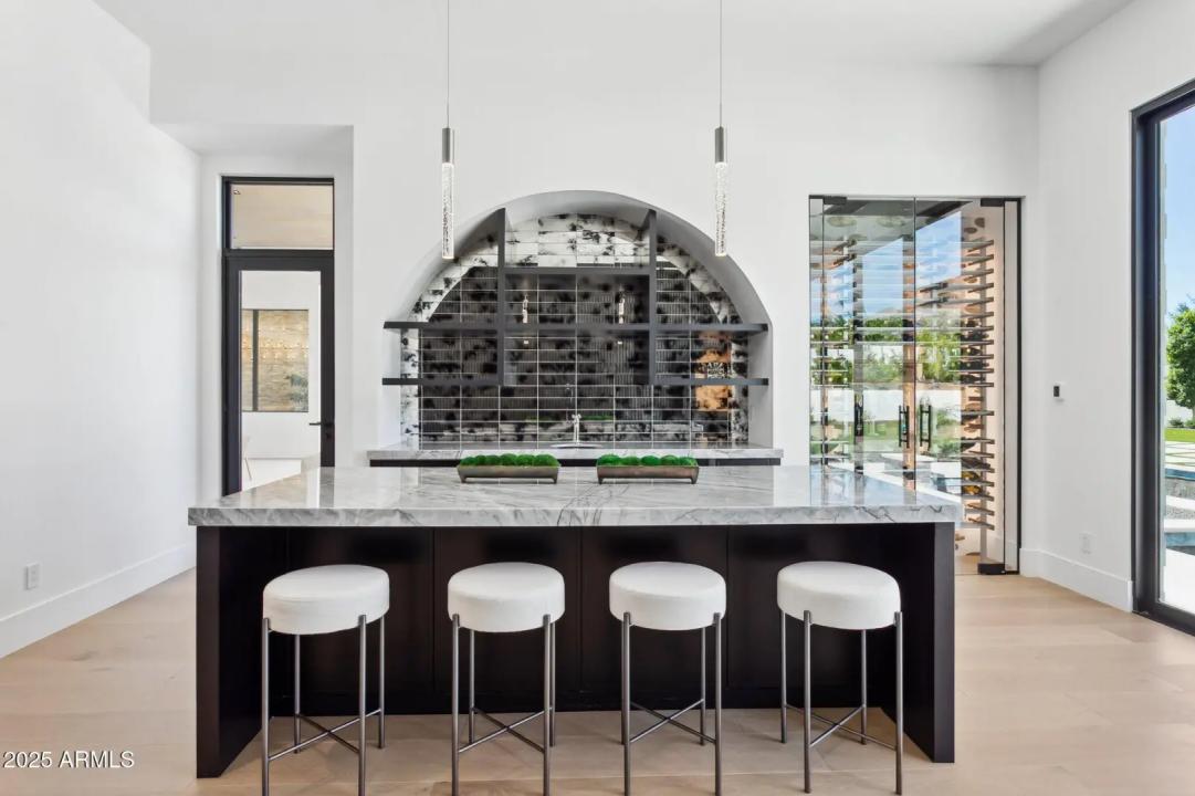 Real Estate Picture 44