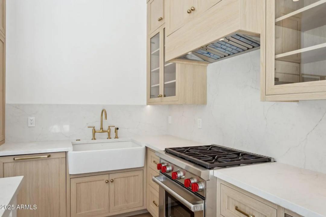 Real Estate Picture 81