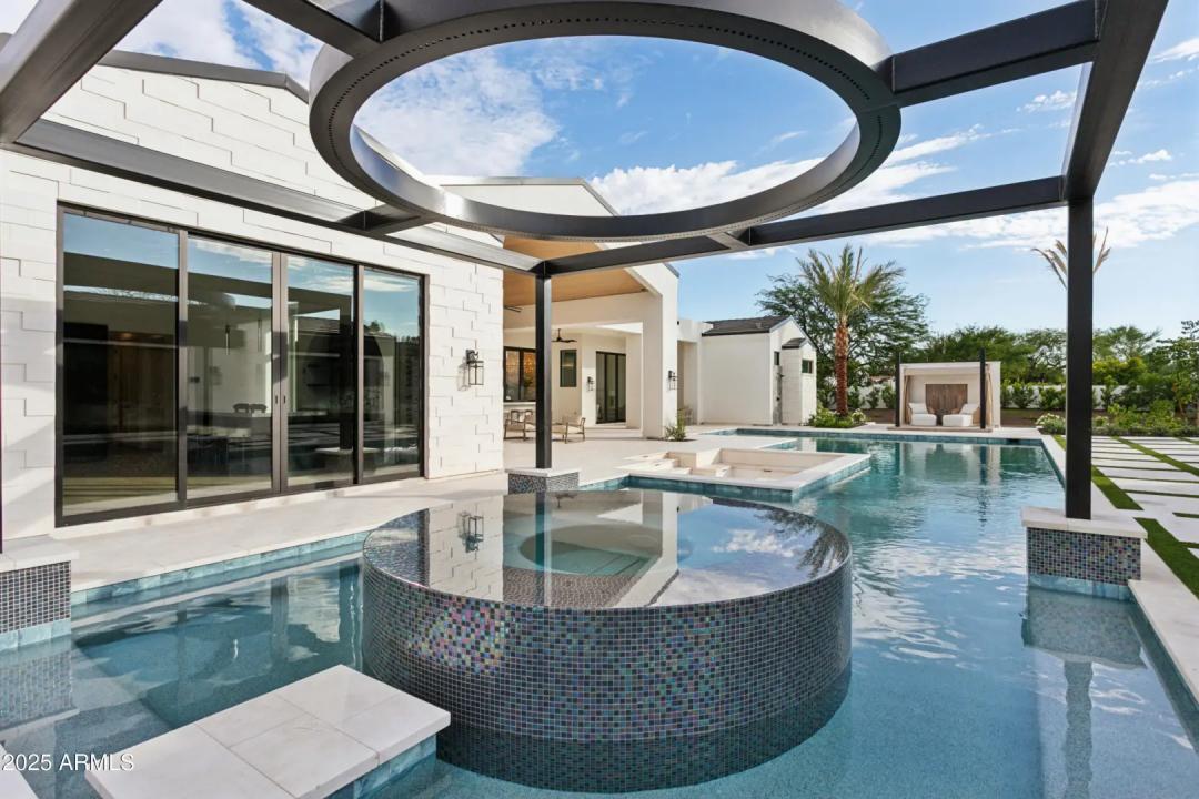 Real Estate Picture 55