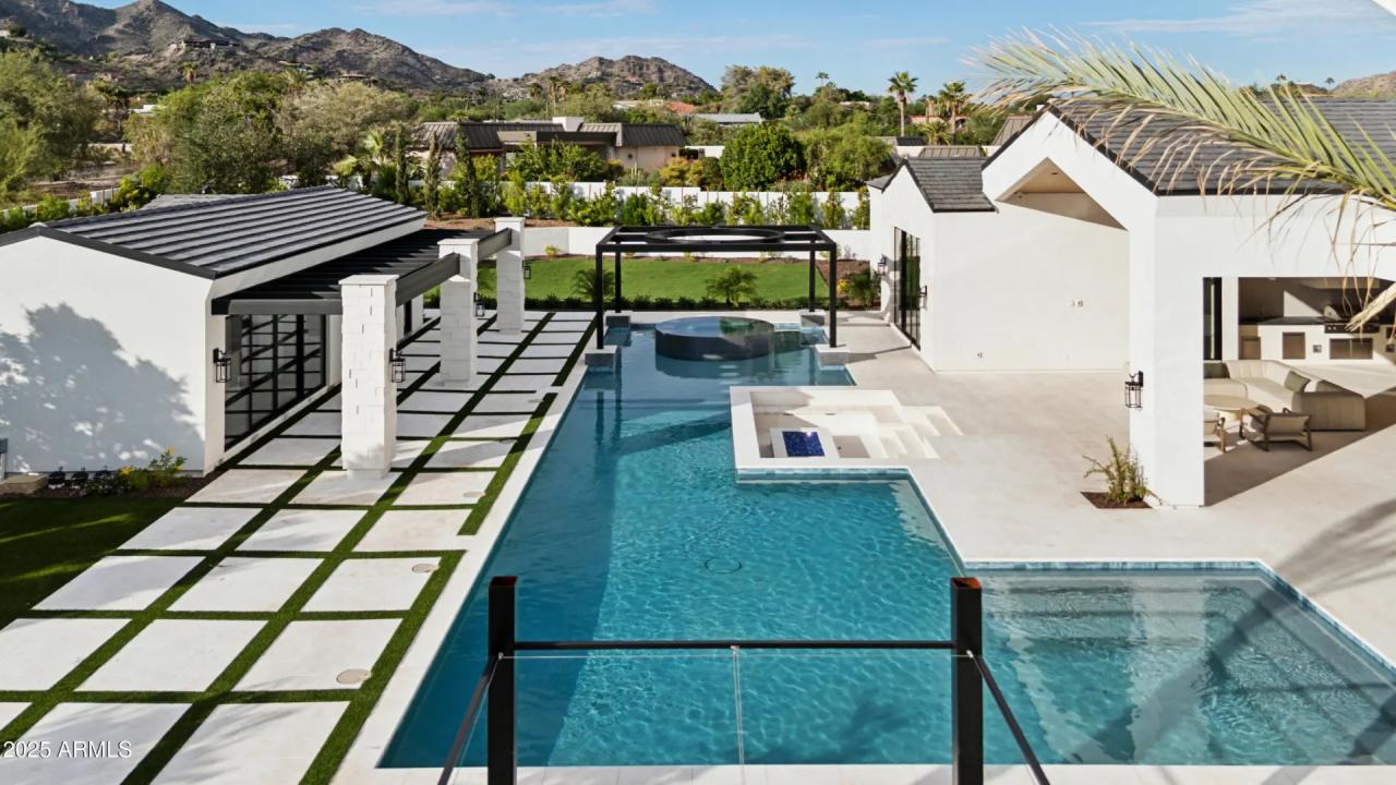 Real Estate Picture 54