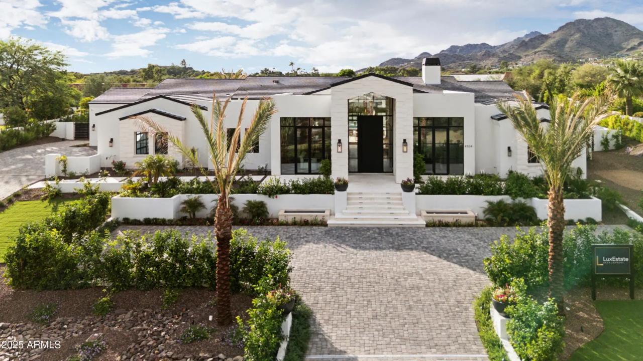 4534 E PEBBLE RIDGE Road Paradise Valley AZ 85253