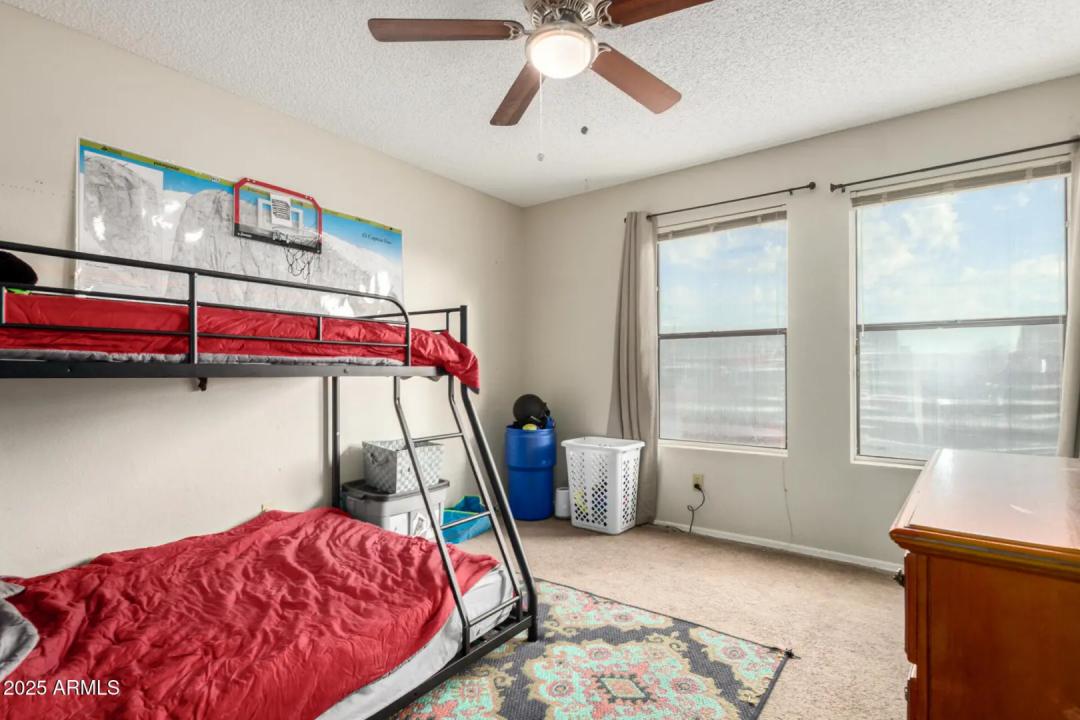 Real Estate Picture 21