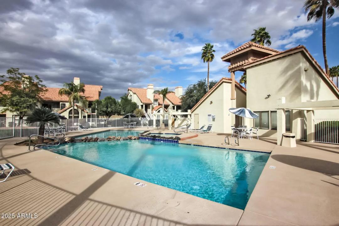 Real Estate Picture 35