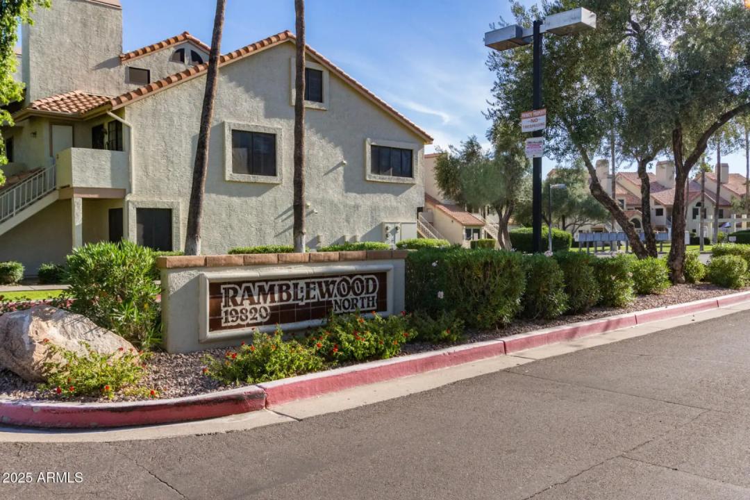 Real Estate Picture 41