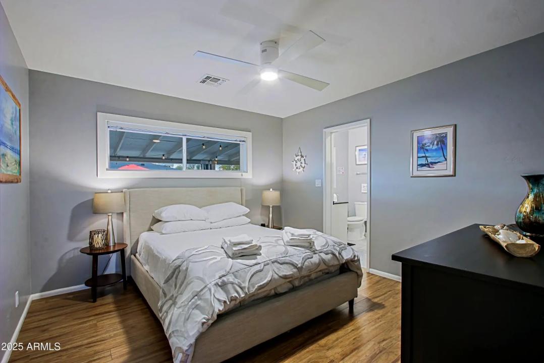 Real Estate Picture 10