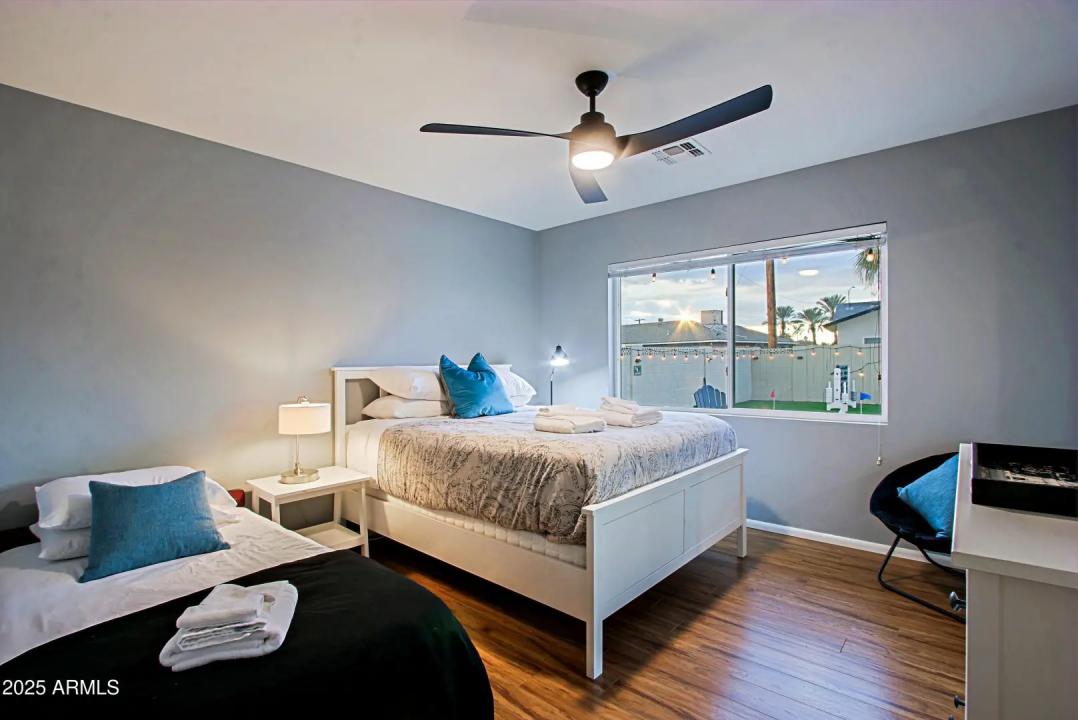 Real Estate Picture 20